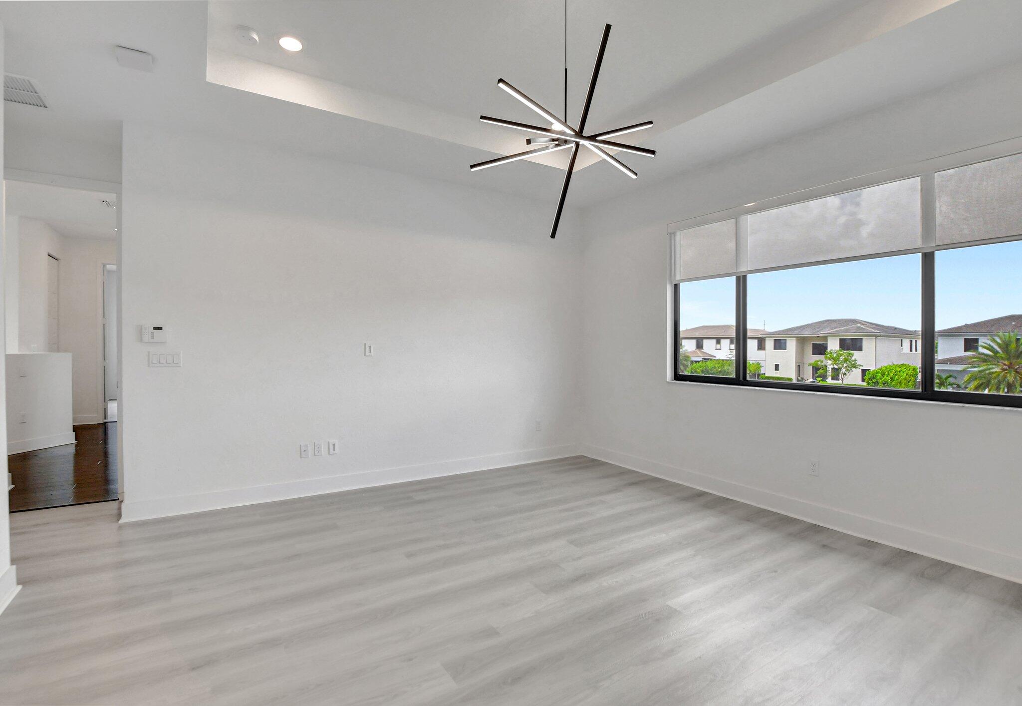 10805 Coral Street