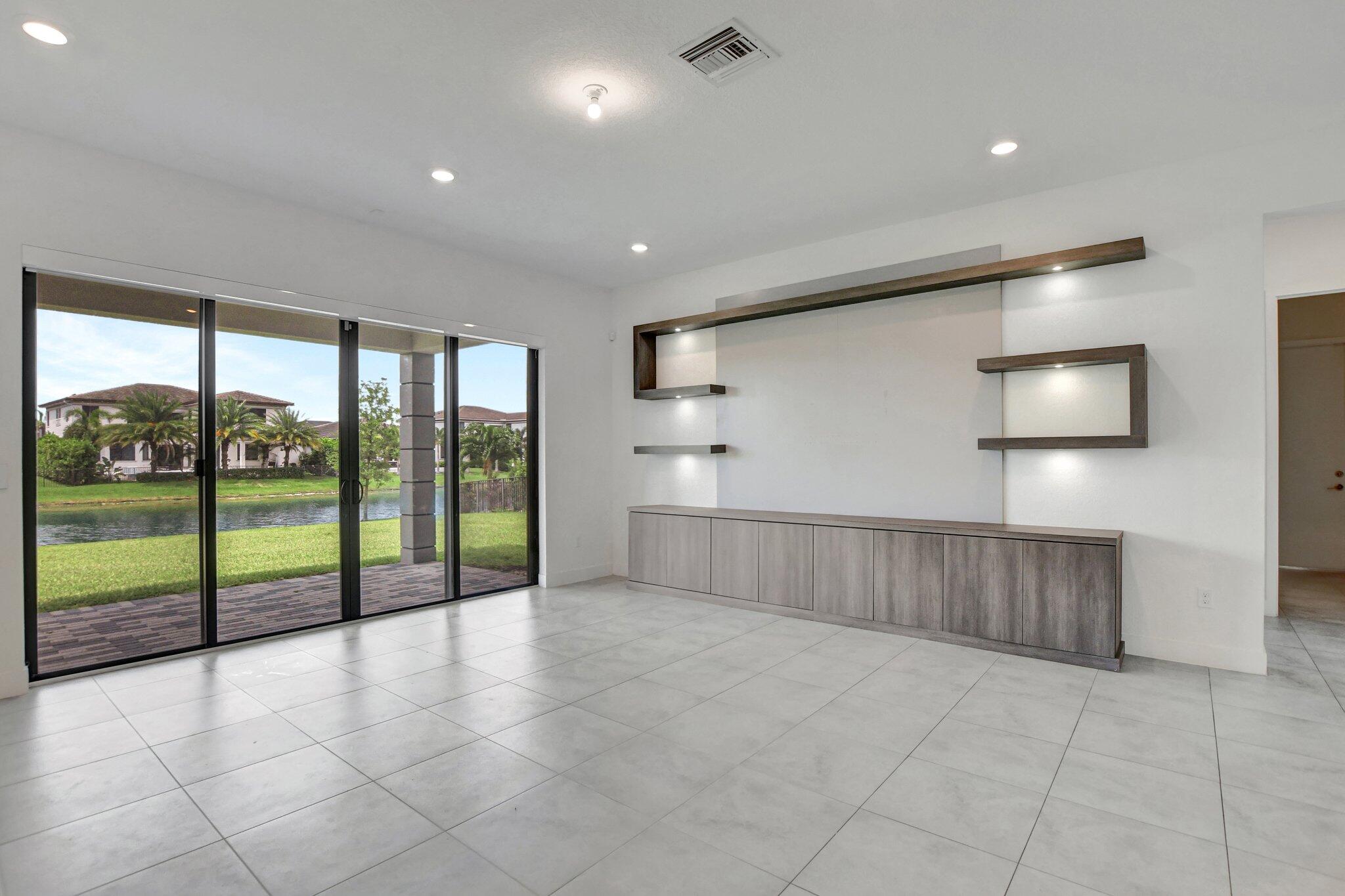 10805 Coral Street