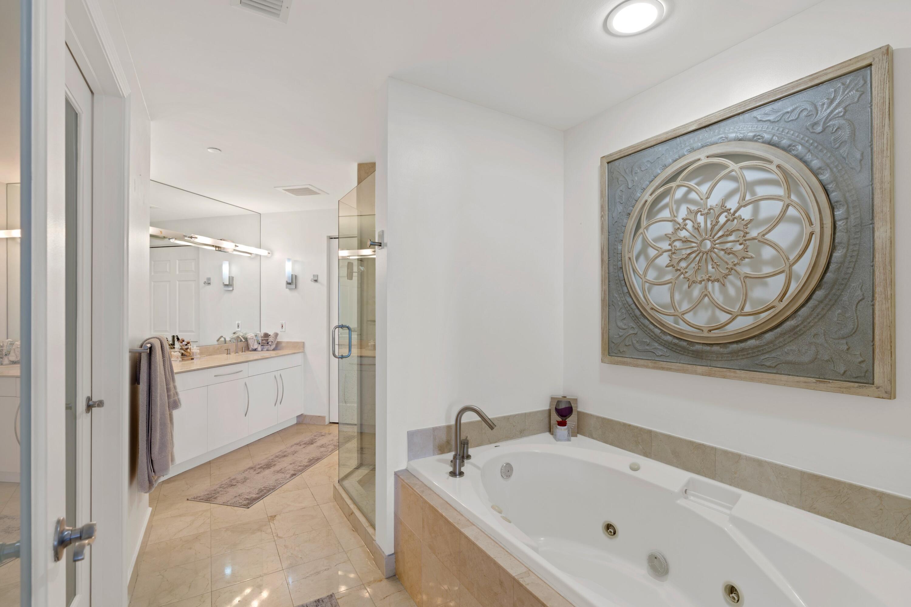 615 Bayshore Drive 303