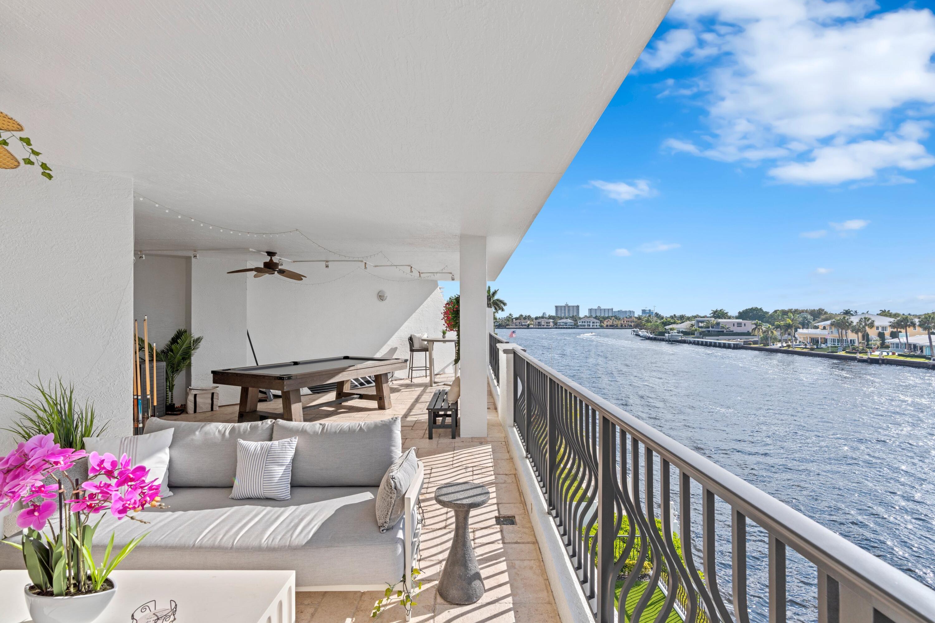 615 Bayshore Drive 303
