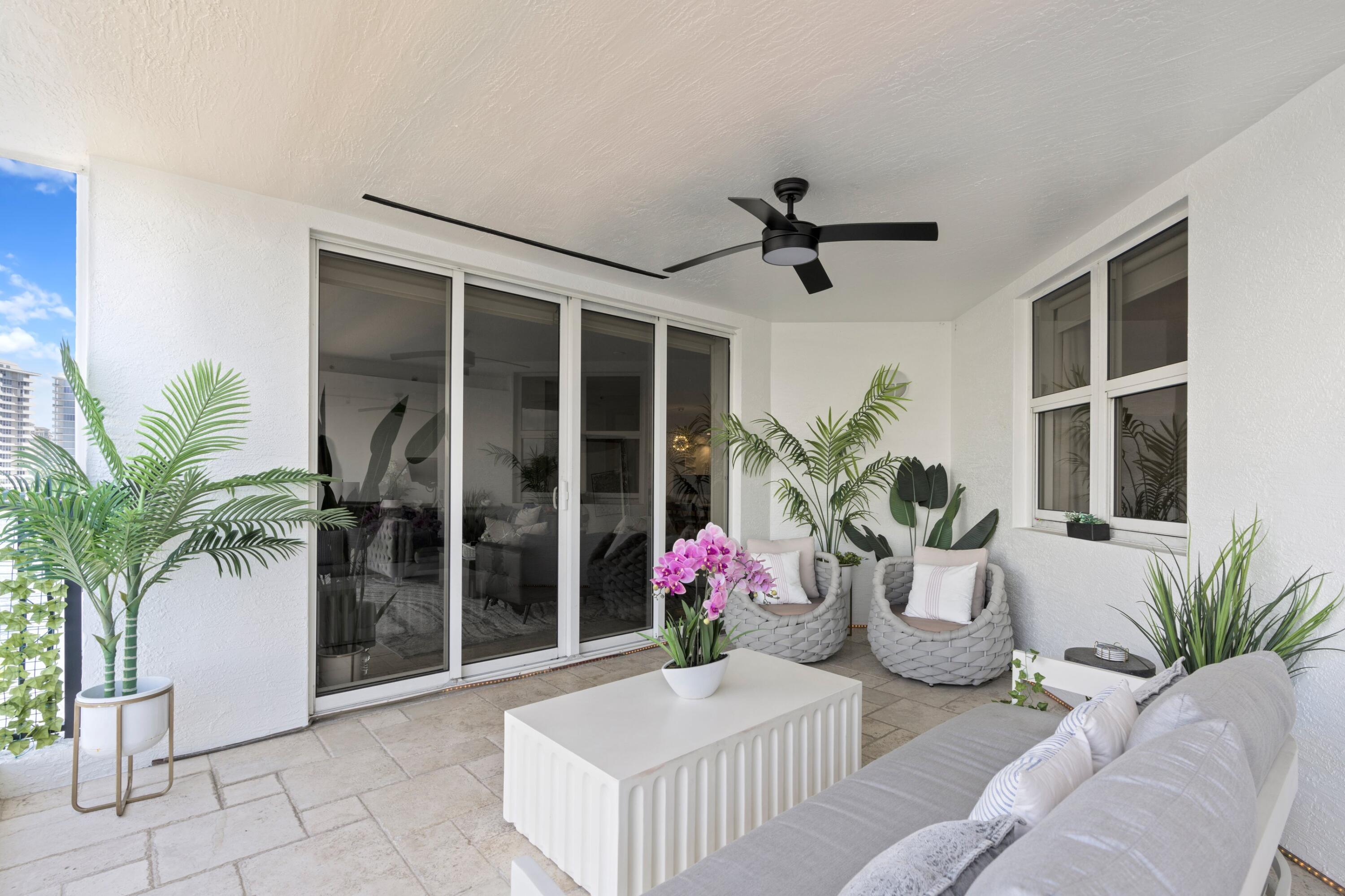 615 Bayshore Drive 303