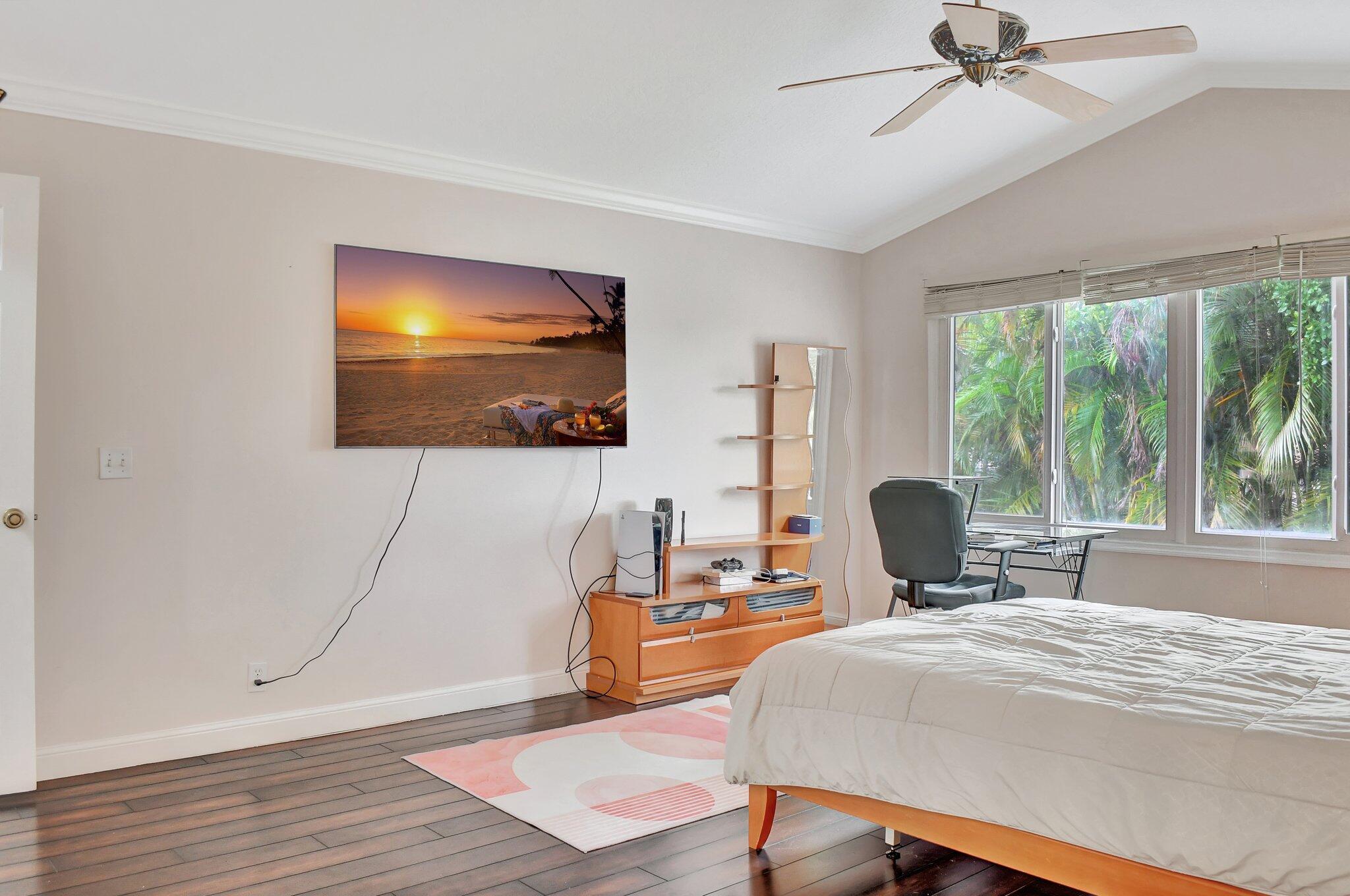 6861 La Vida Ter Terrace