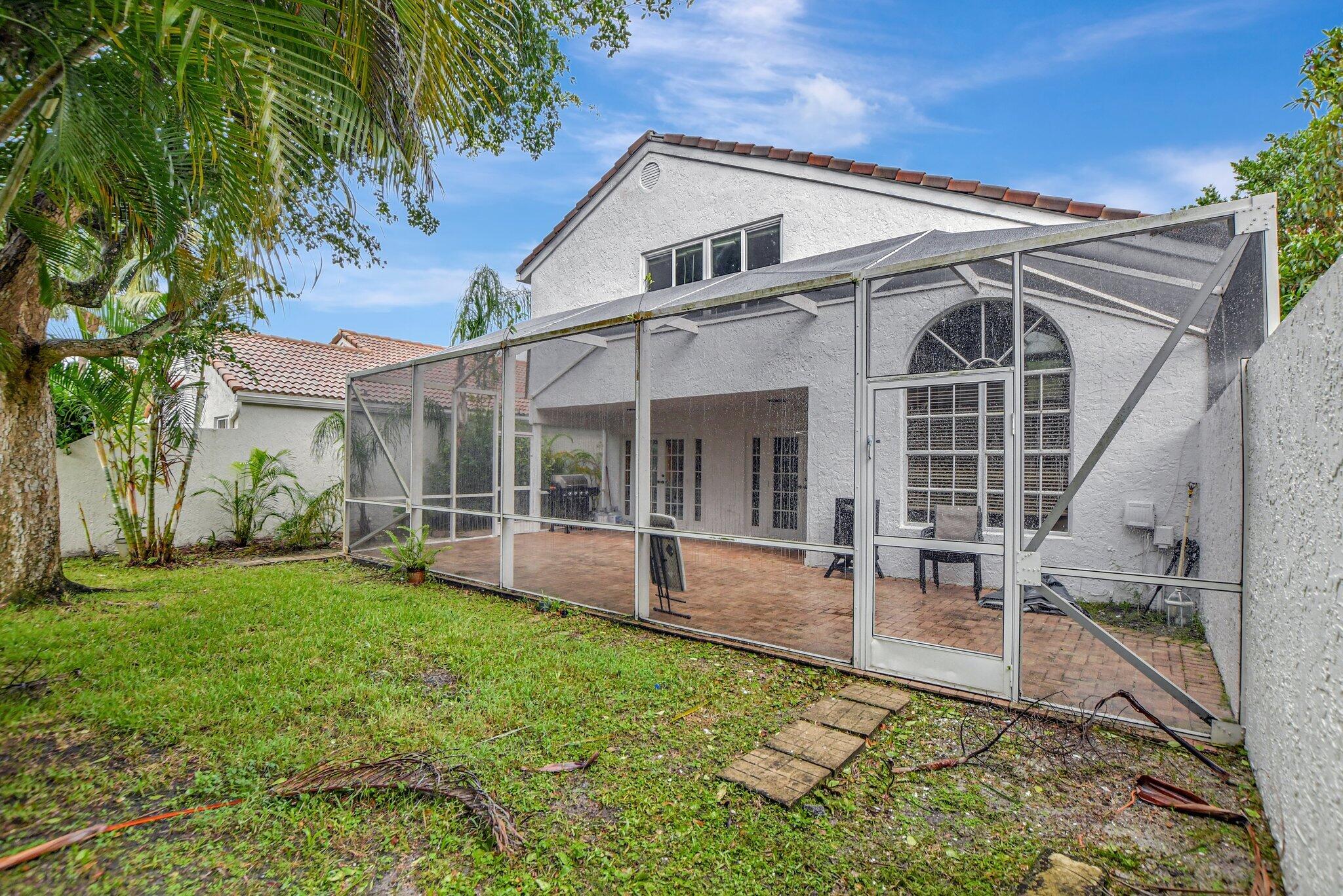 6861 La Vida Ter Terrace