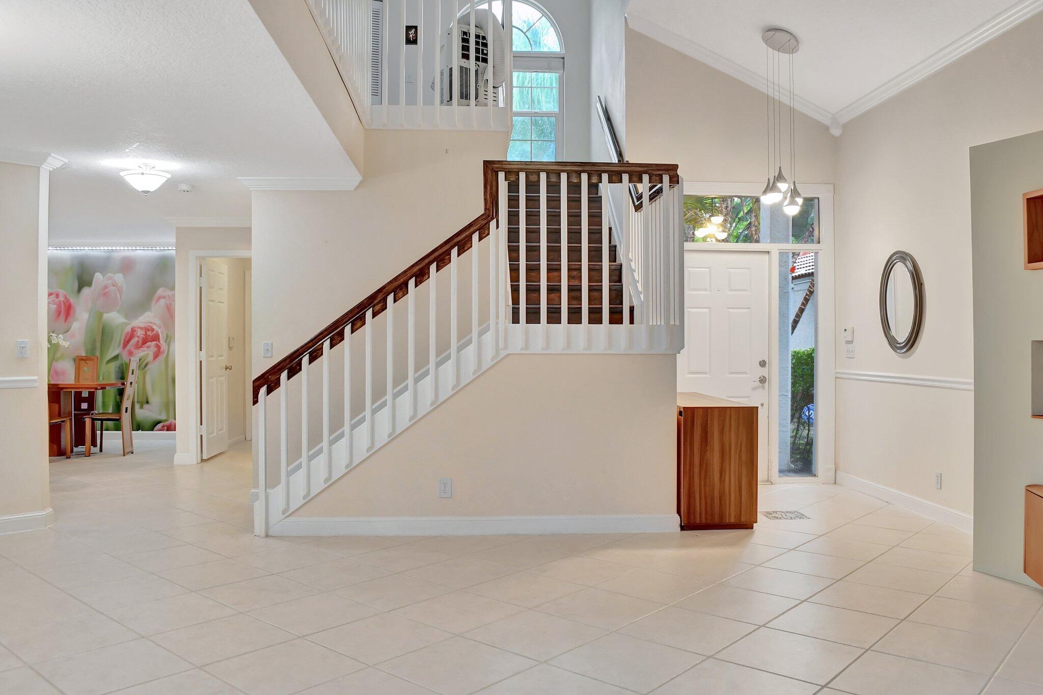 6861 La Vida Ter Terrace