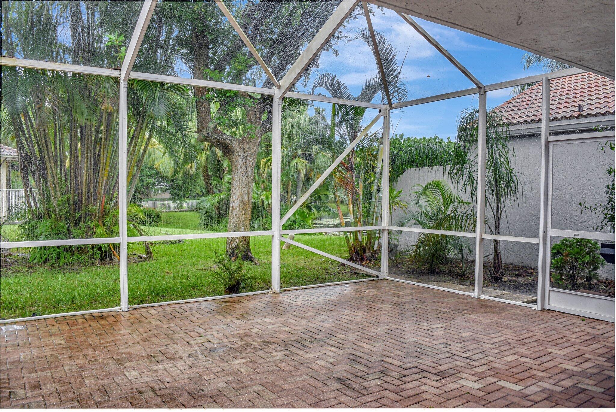 6861 La Vida Ter Terrace