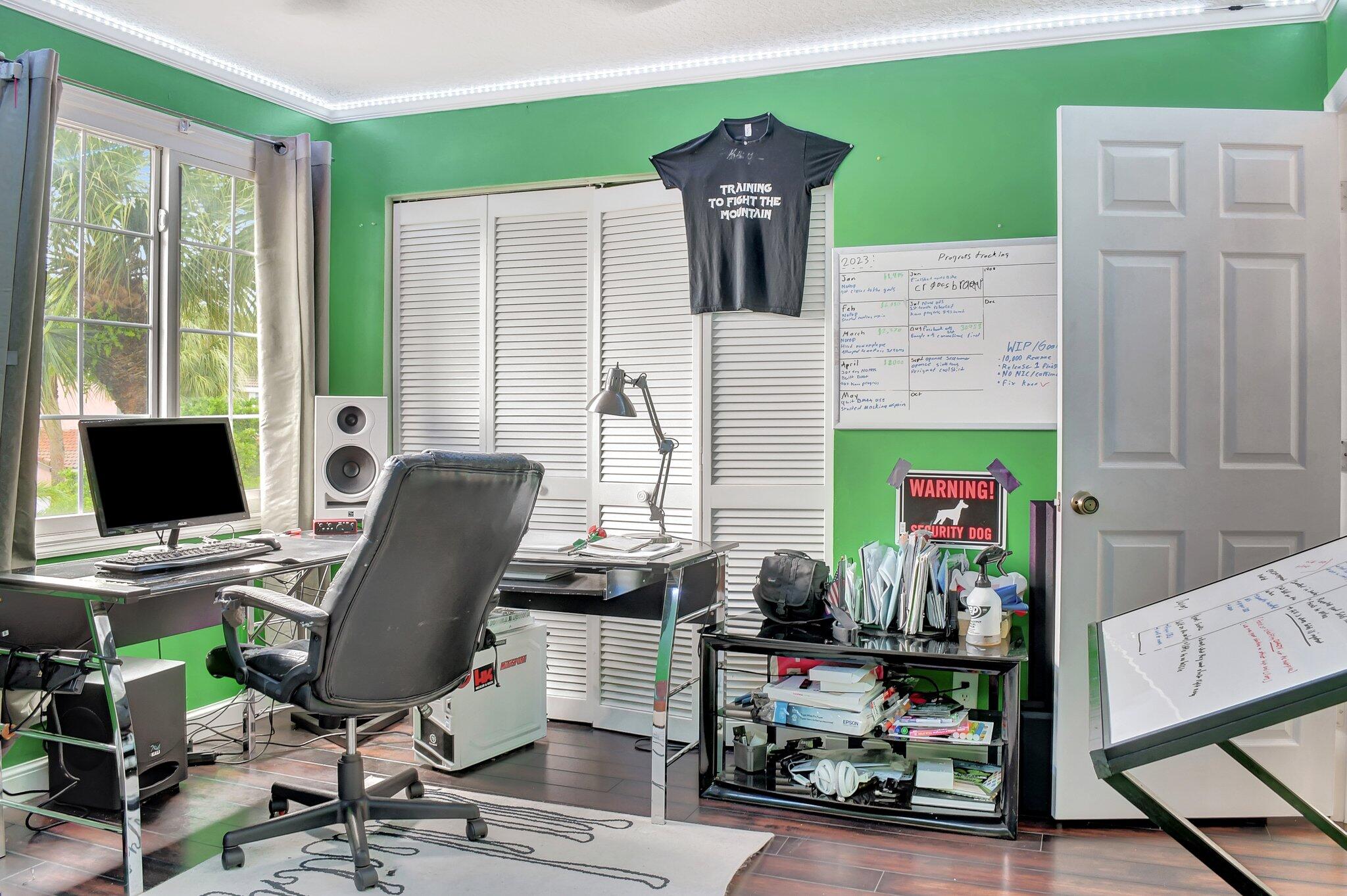 6861 La Vida Ter Terrace