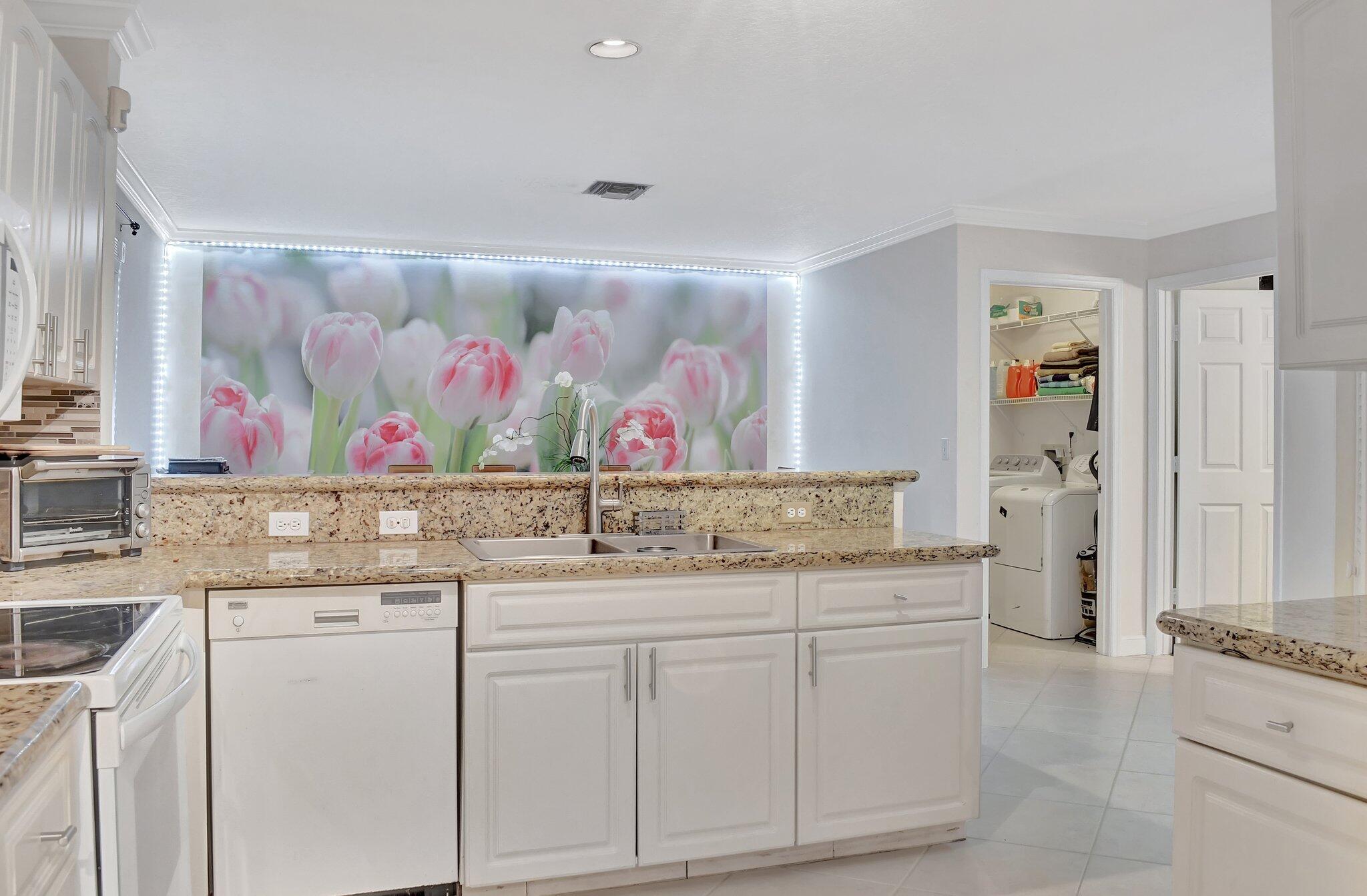 6861 La Vida Ter Terrace