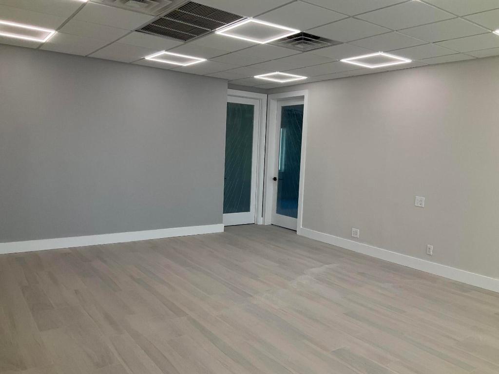 2263 NW Boulevard 210