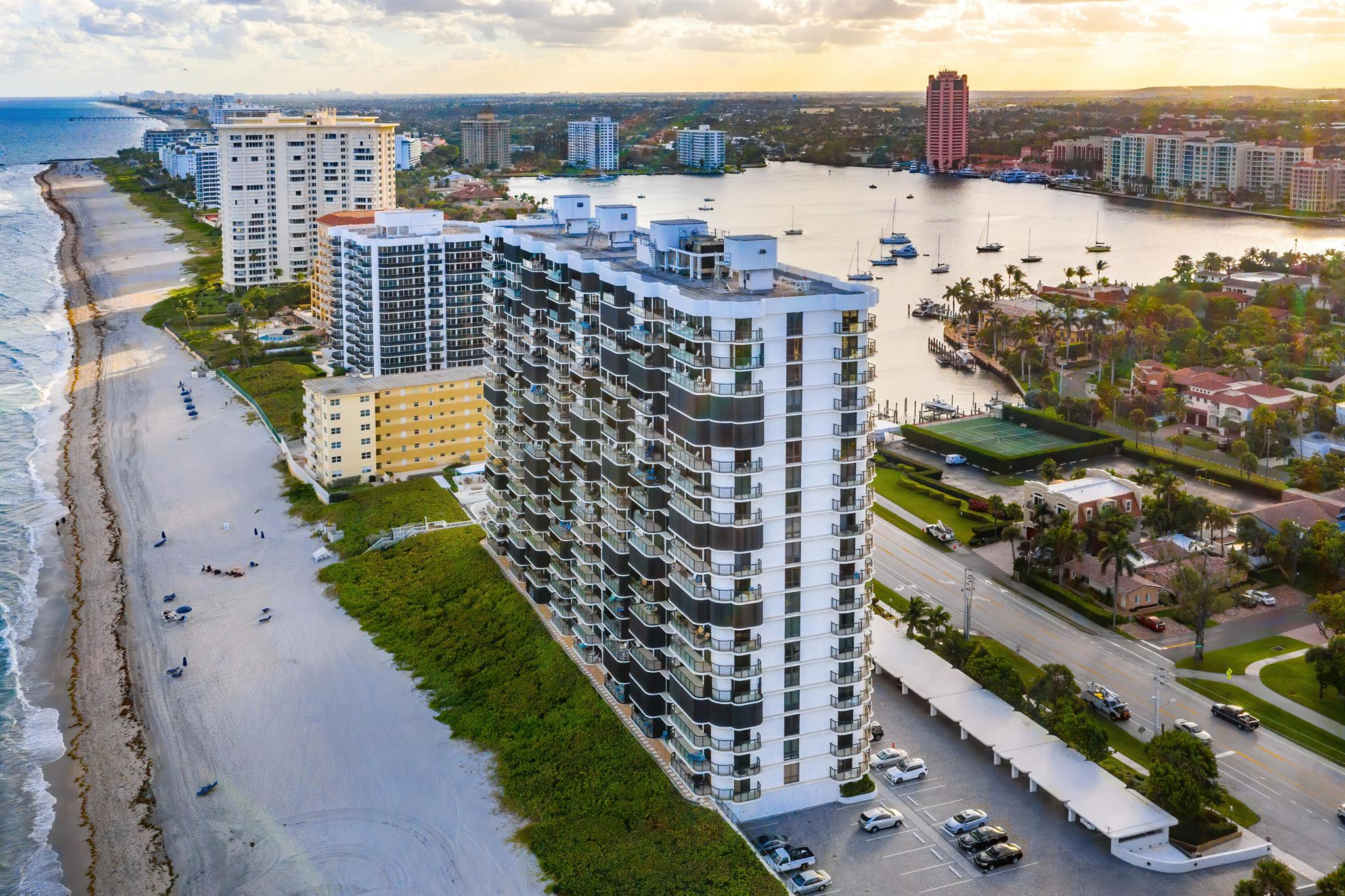 250 S Ocean Boulevard 7e