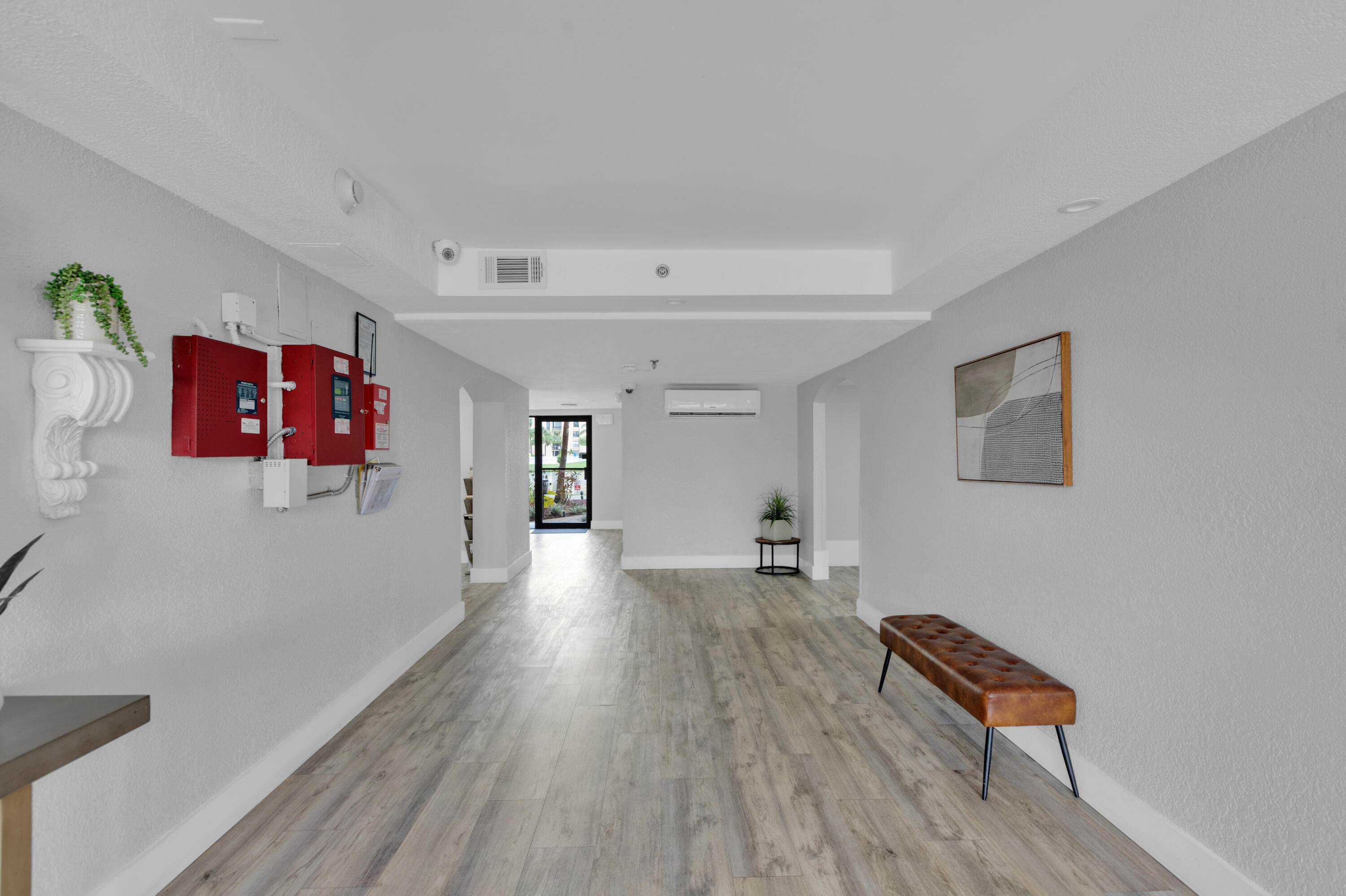 955 Dotterel 2408 Road 2408