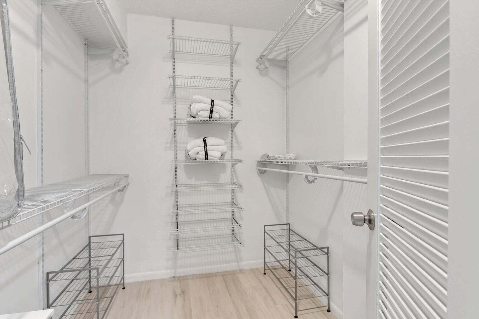 955 Dotterel 2408 Road 2408