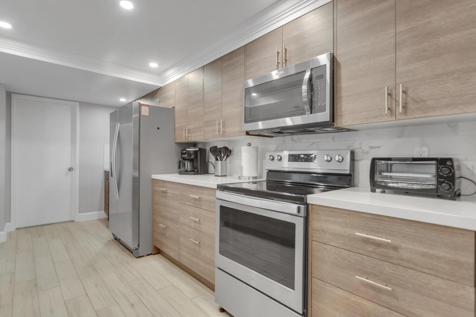 955 Dotterel 2408 Road 2408