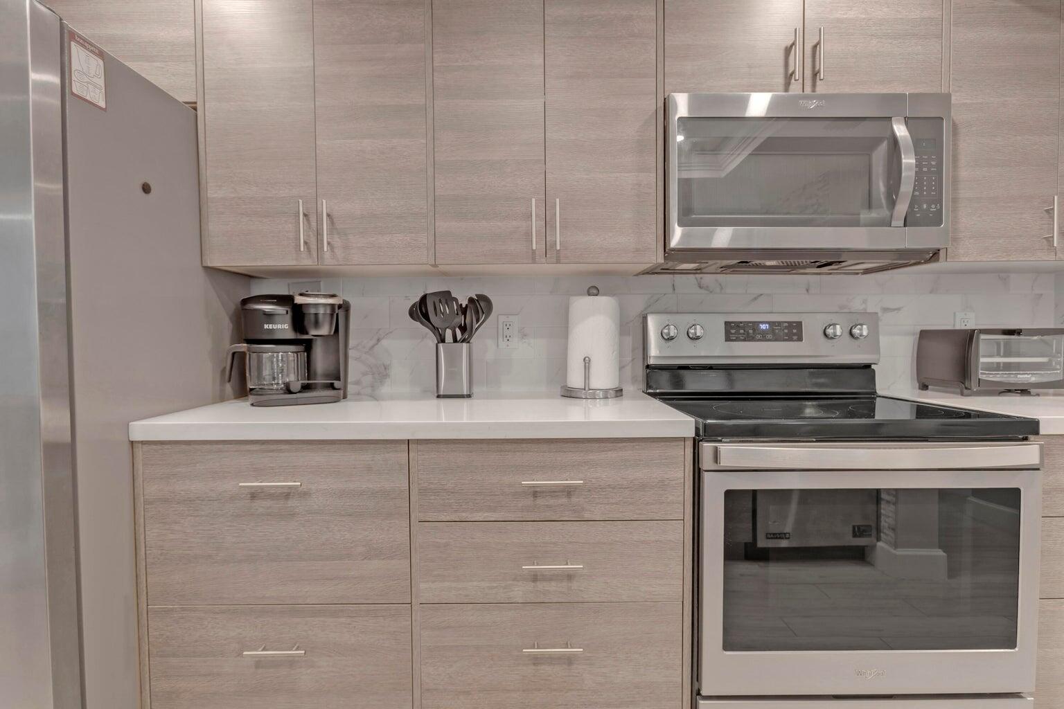 955 Dotterel 2408 Road 2408