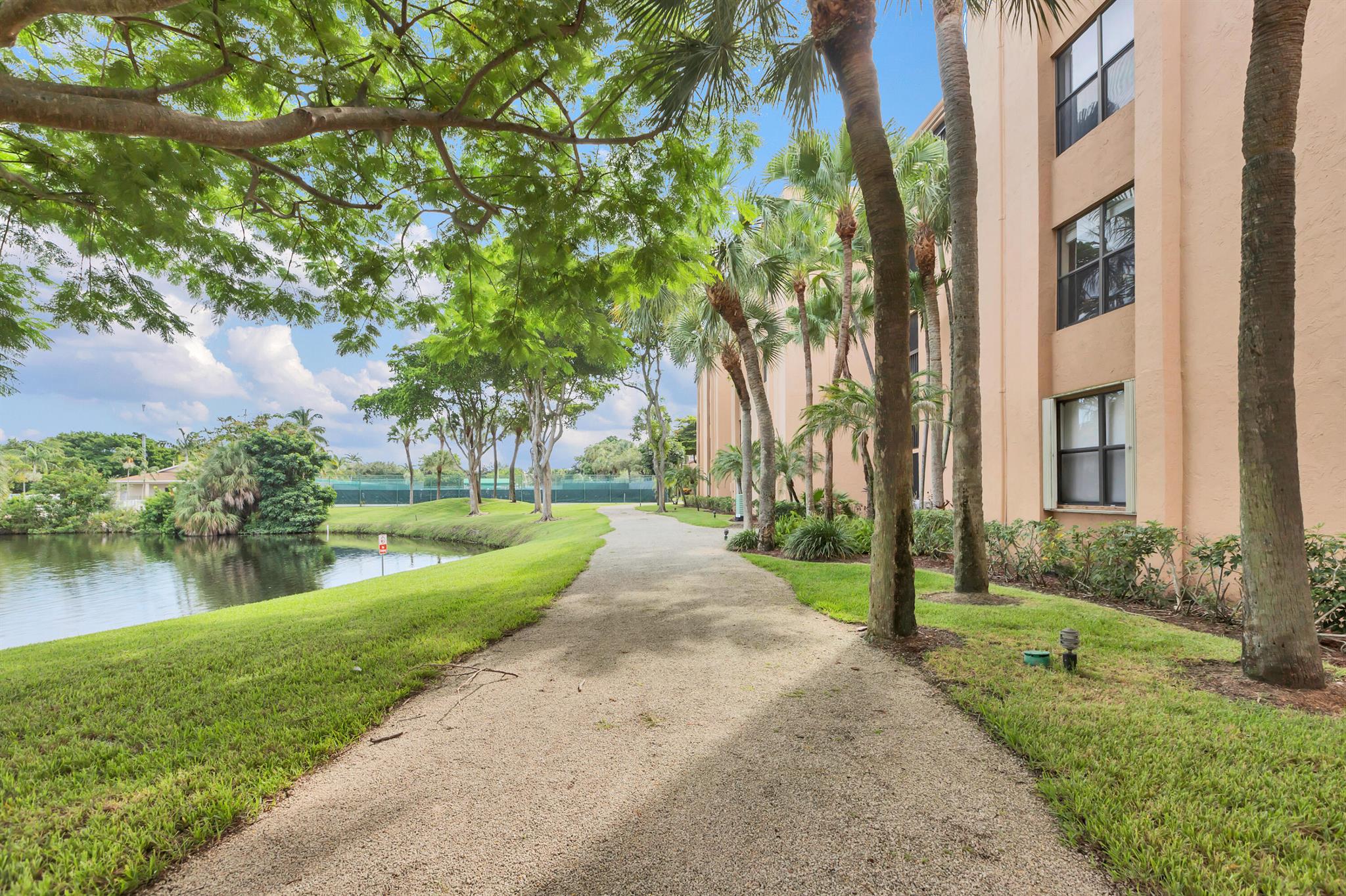 955 Dotterel 2408 Road 2408