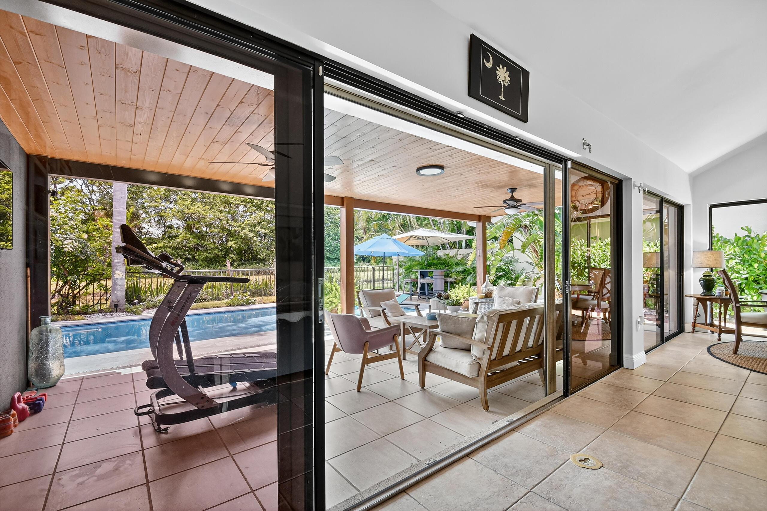 2535 Iroquois Circle