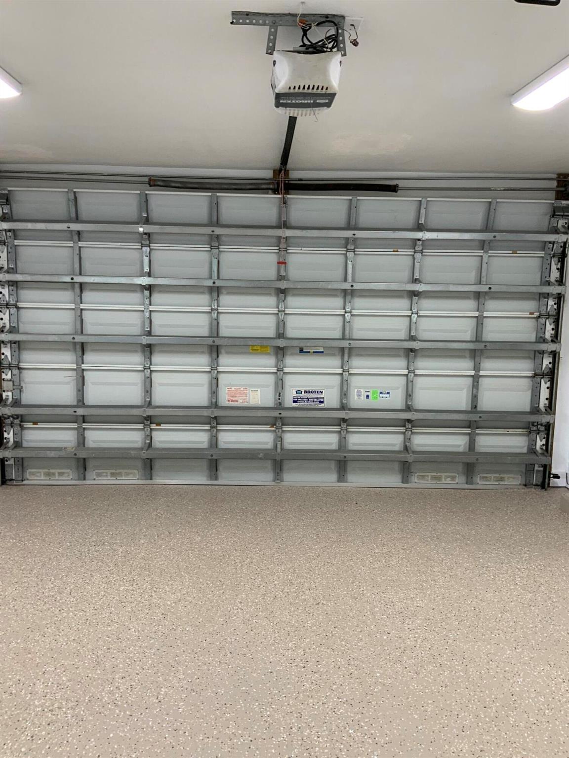 2070 NE 27th Street NE