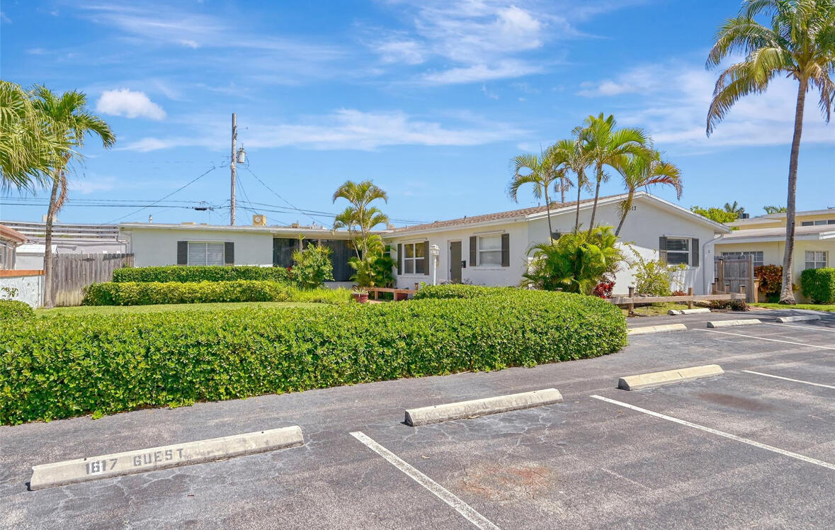 1617 SE 4 Street 1