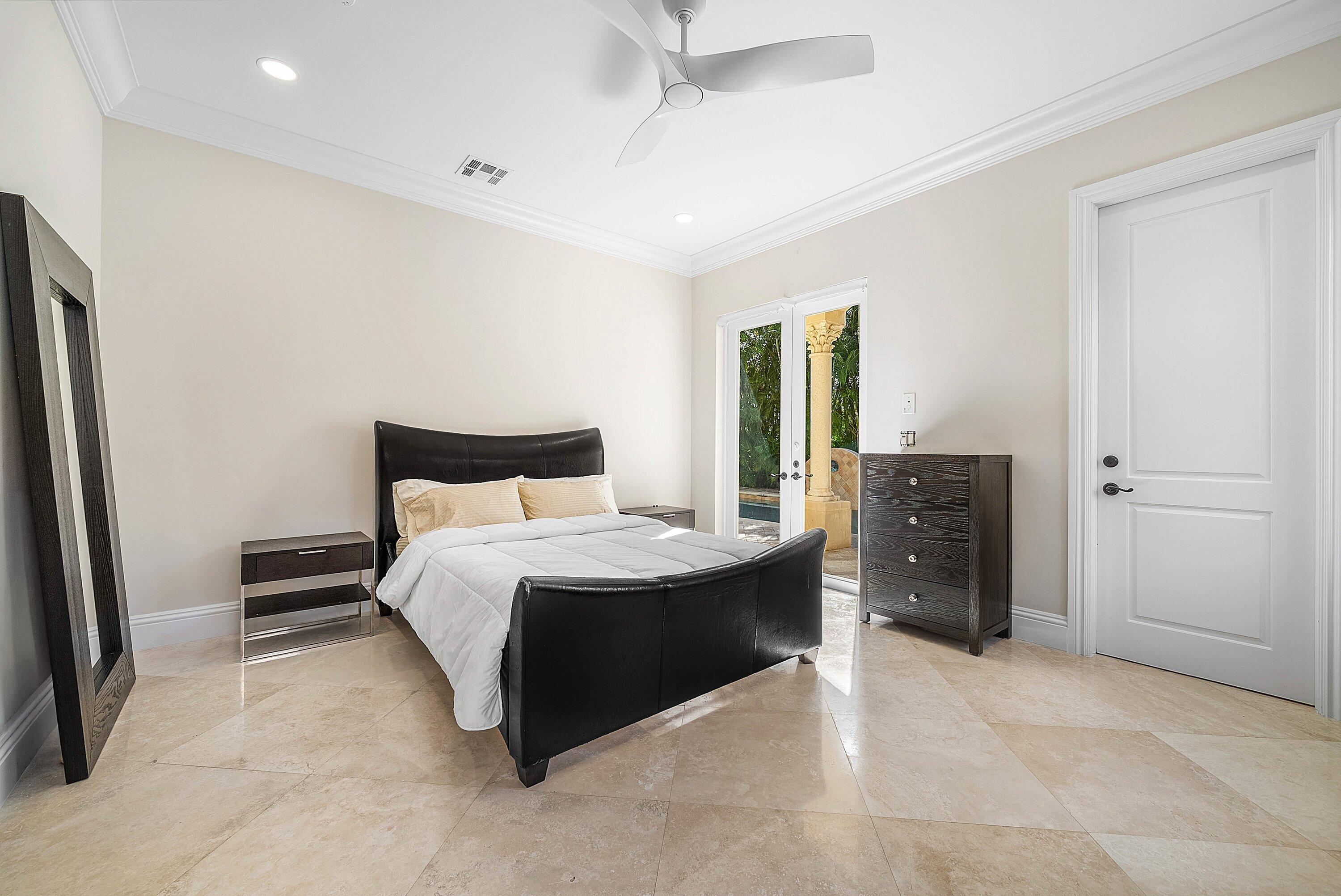 398 NE 7th Street