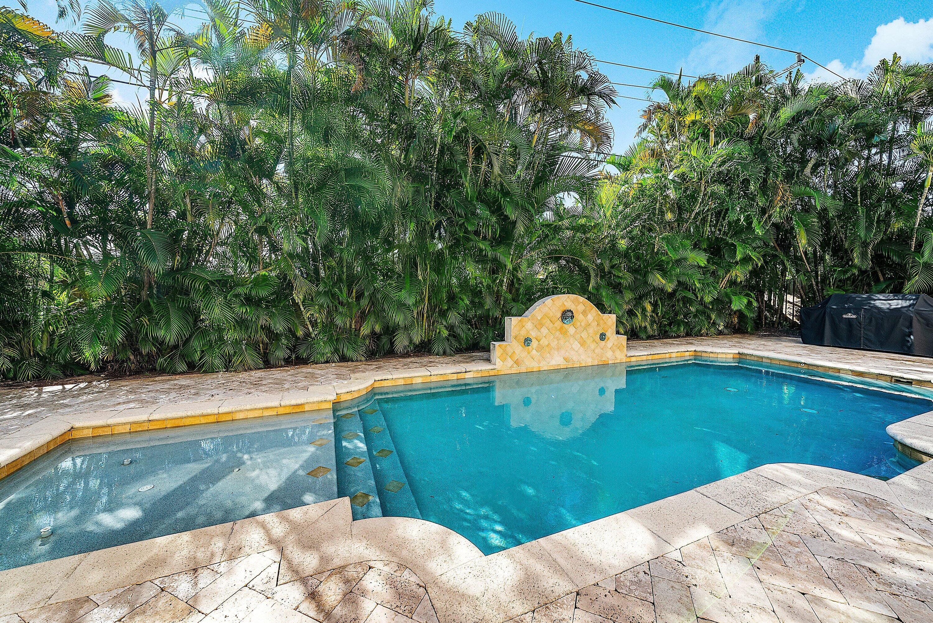 398 NE 7th Street
