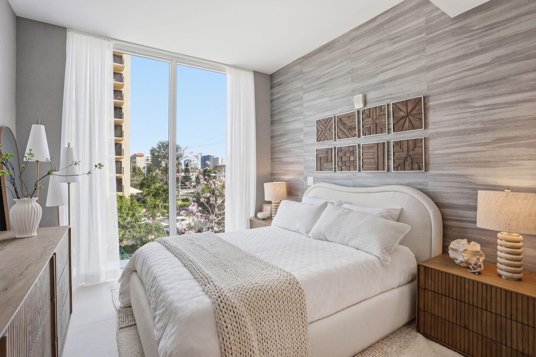 407 N Riverside Drive 205, Pompano Beach Unit: 205