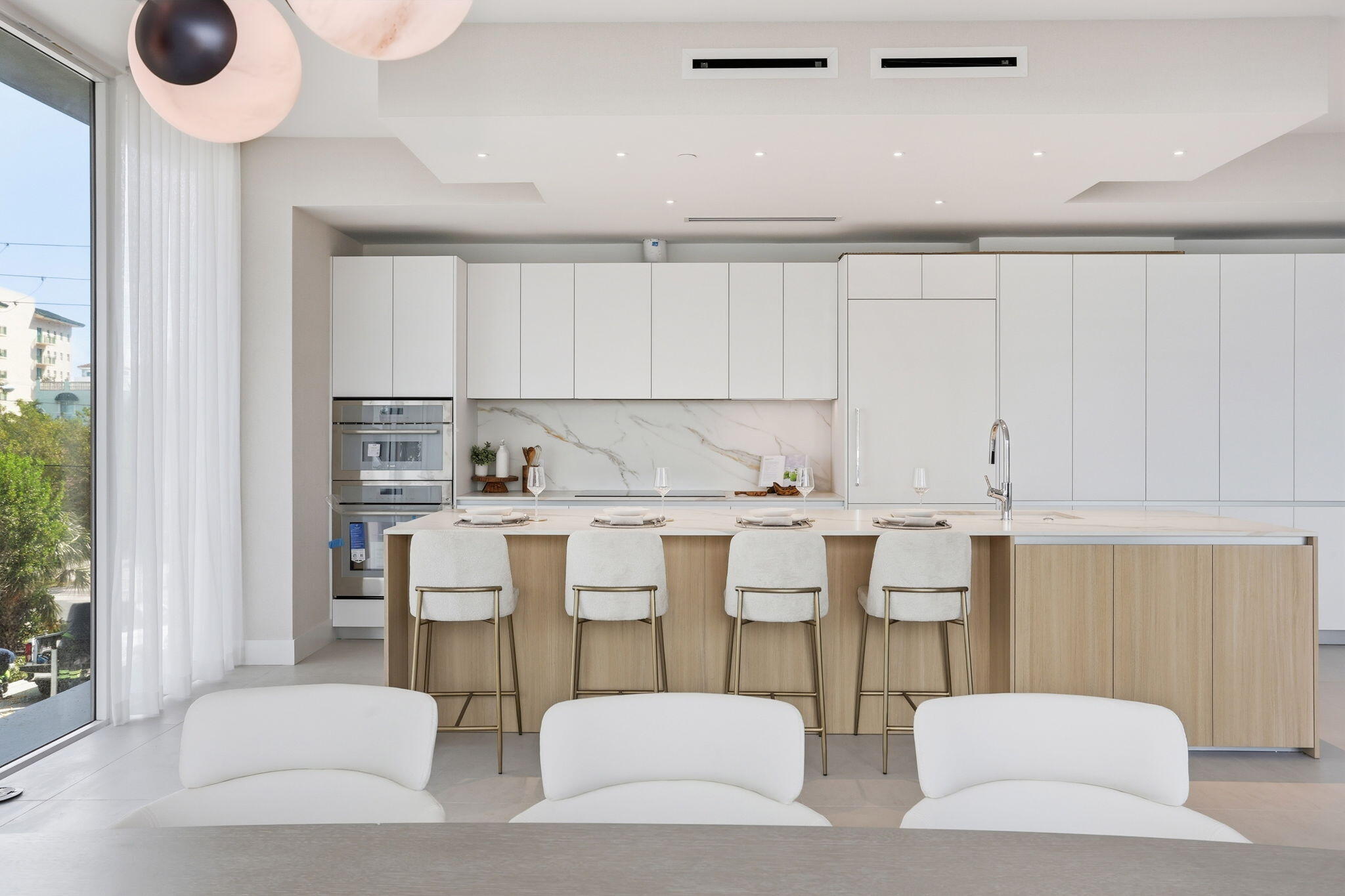 407 N Riverside Drive 205, Pompano Beach Unit: 205