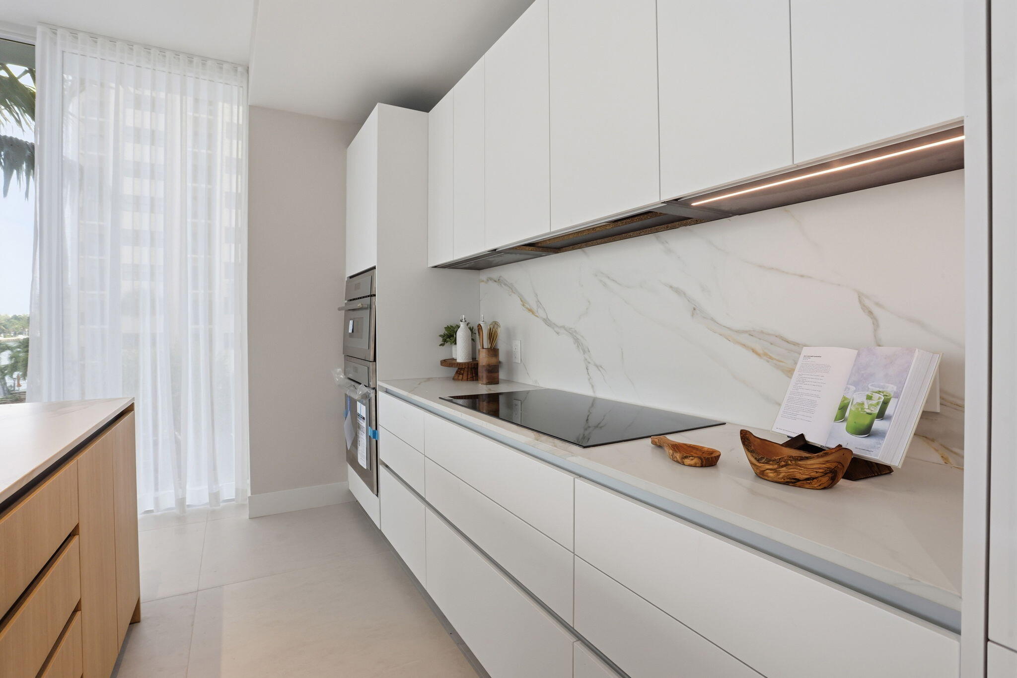 407 N Riverside Drive 205, Pompano Beach Unit: 205