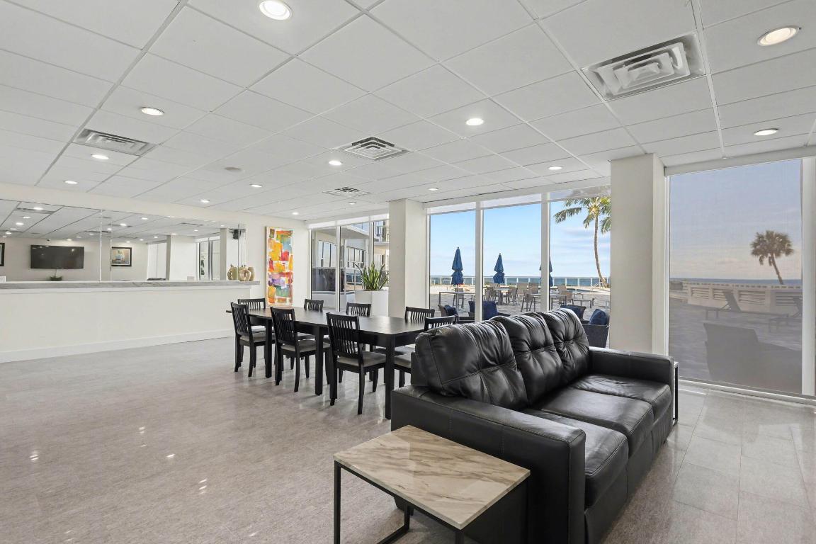 3700 Galt Ocean Drive 214