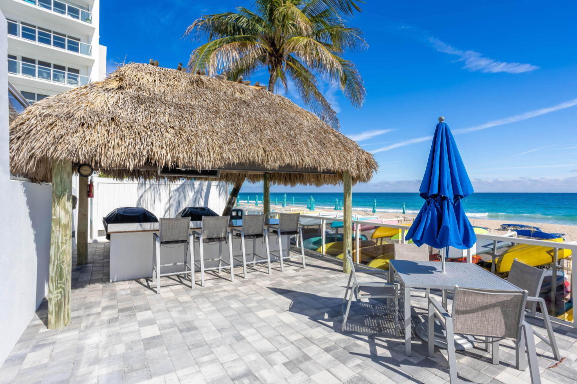 3700 Galt Ocean Drive 214