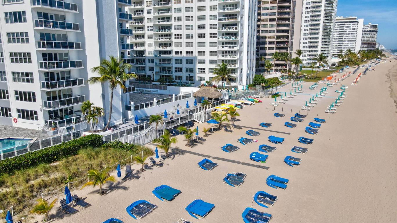 3700 Galt Ocean Drive 214