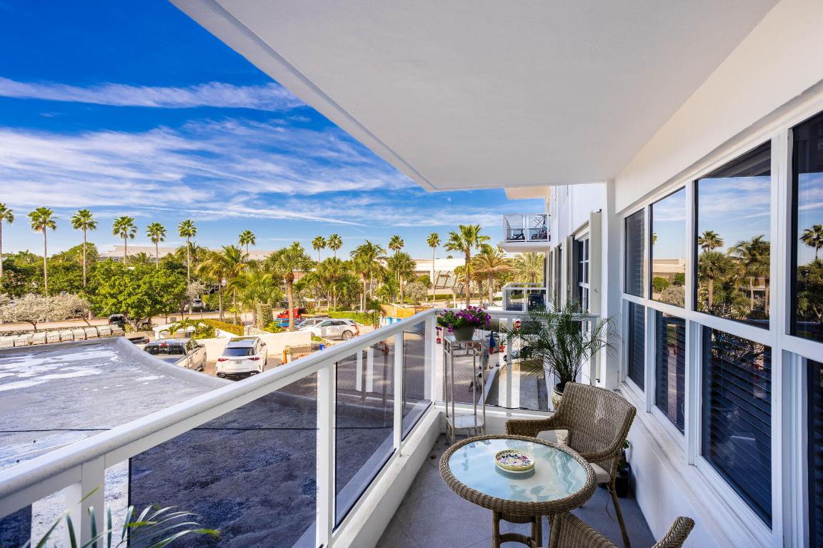 3700 Galt Ocean Drive 214