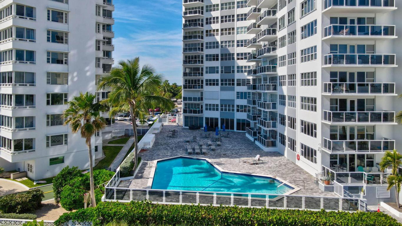 3700 Galt Ocean Drive 214