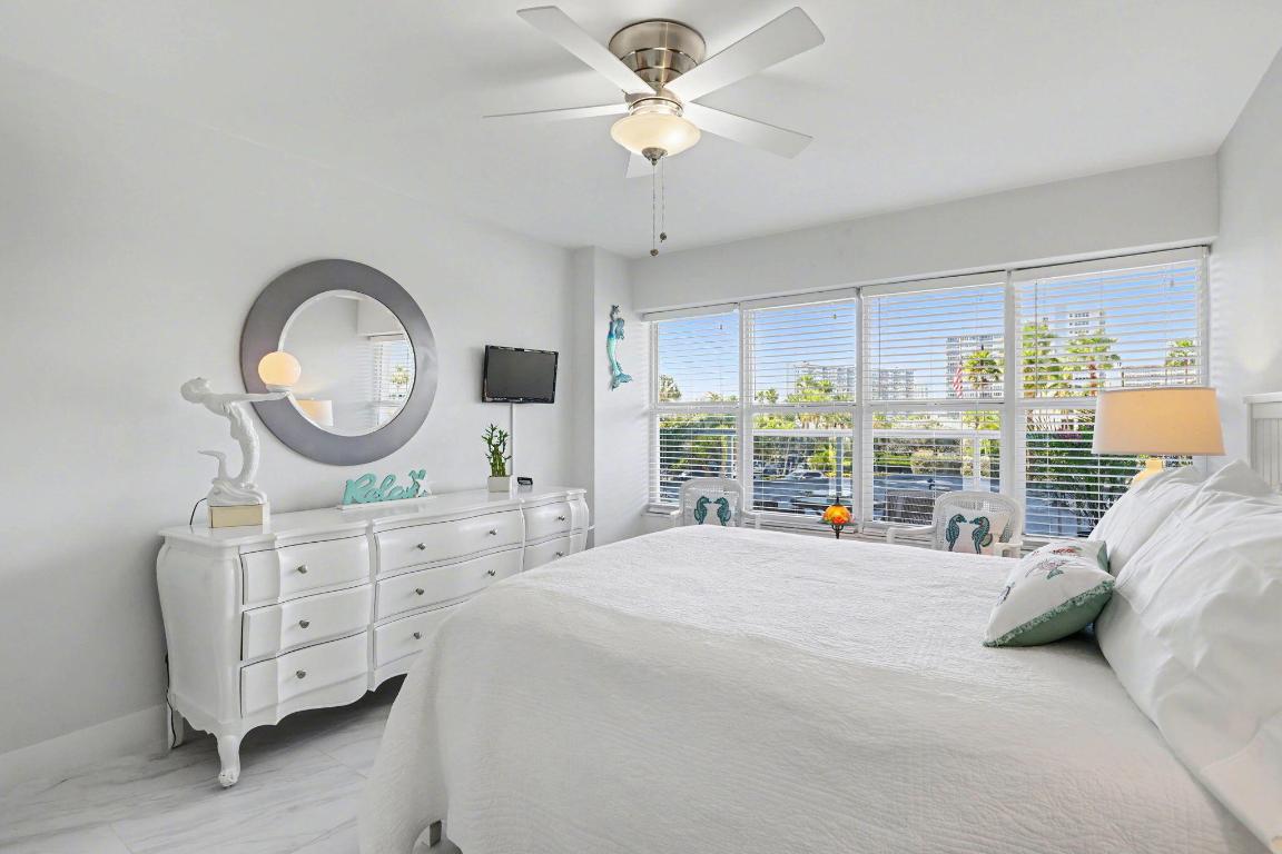 3700 Galt Ocean Drive 214