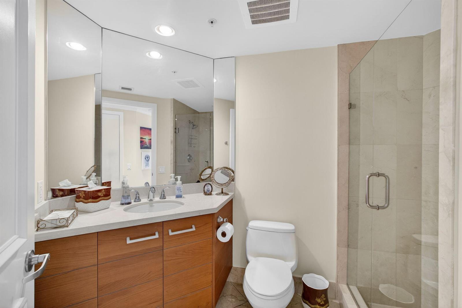 3610 Gardens Parkway # 601a