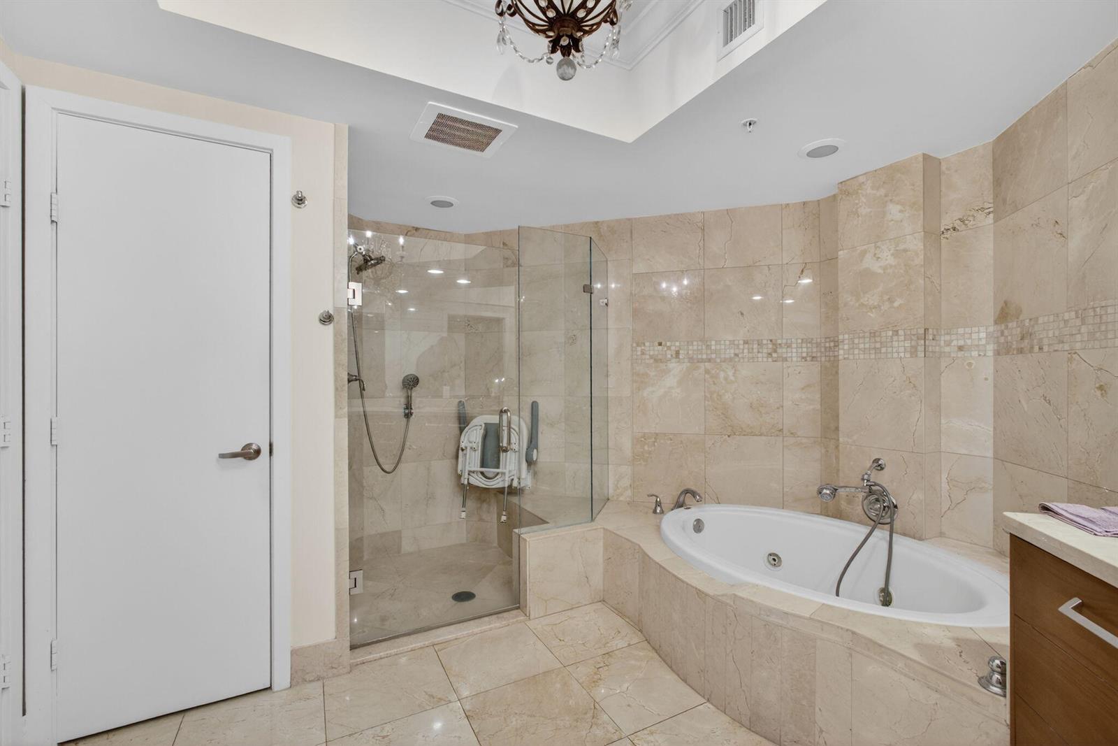 3610 Gardens Parkway # 601a