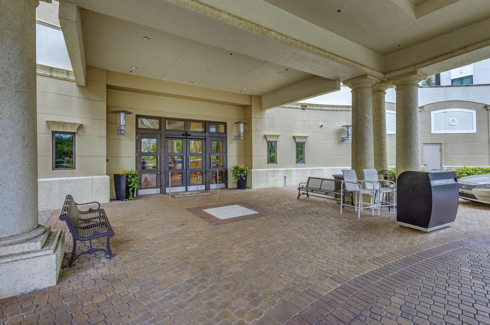 3610 Gardens Parkway # 601a