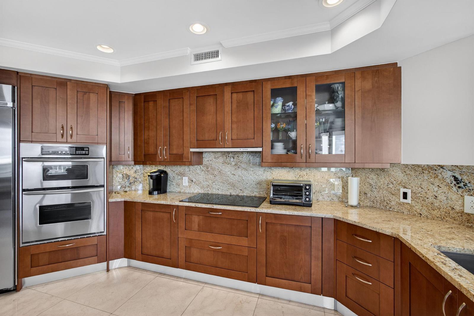 3610 Gardens Parkway # 601a