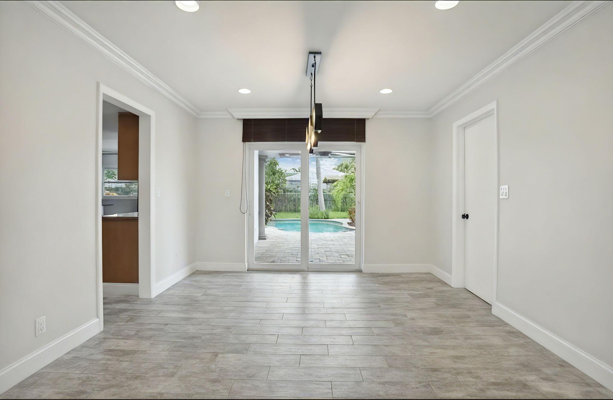 603 SE 7th Avenue