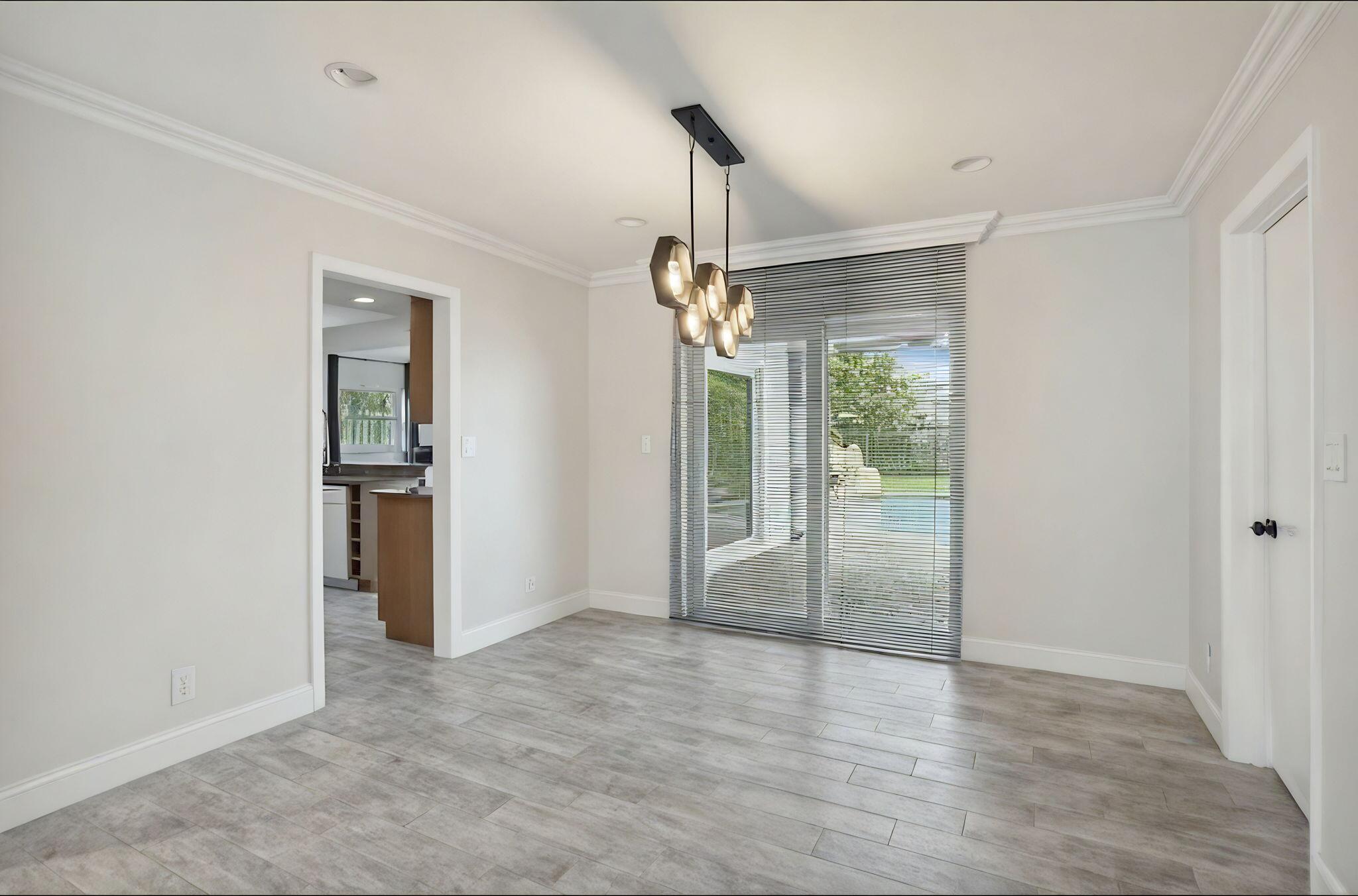 603 SE 7th Avenue