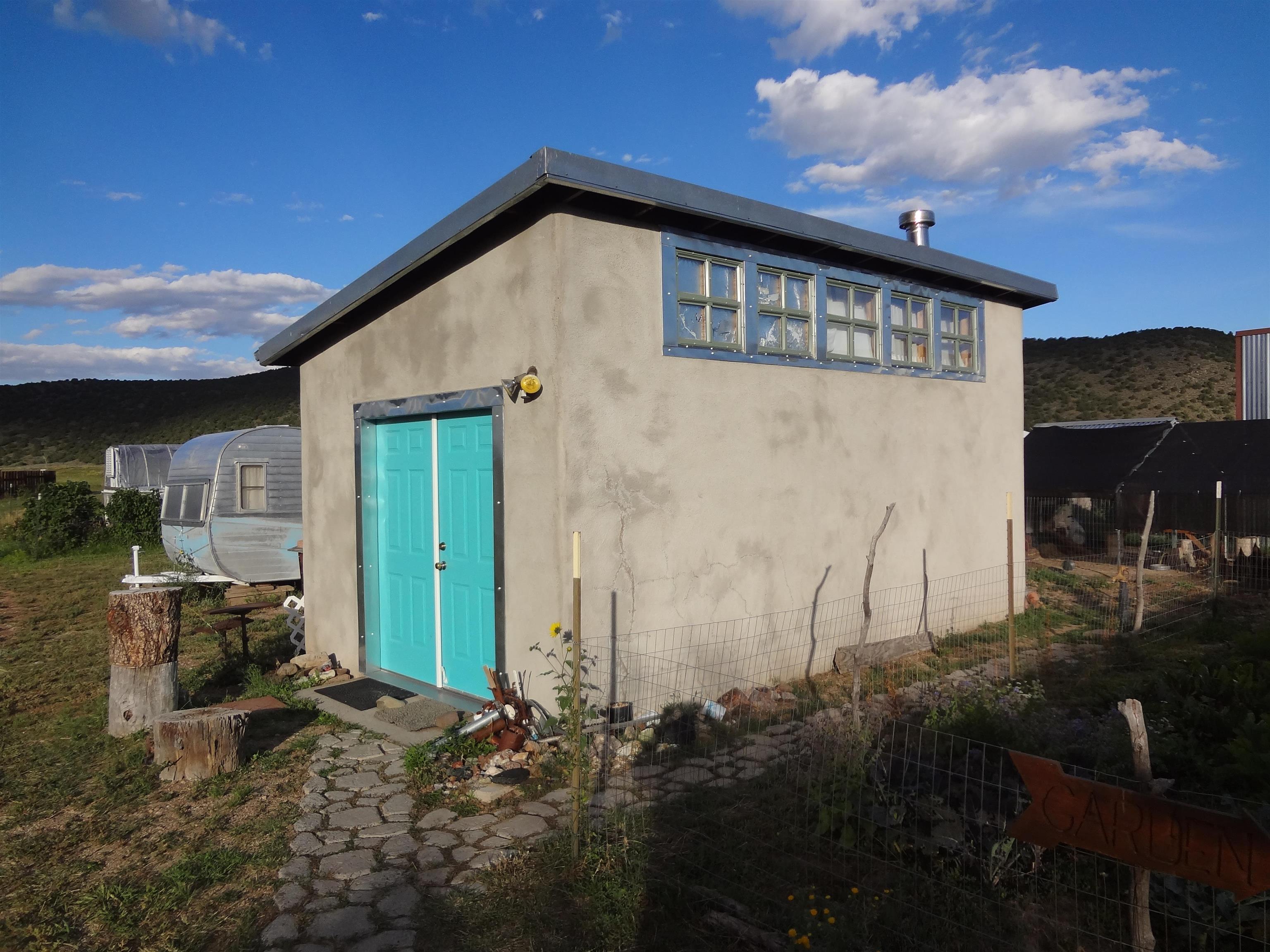 47 A Poleo Road