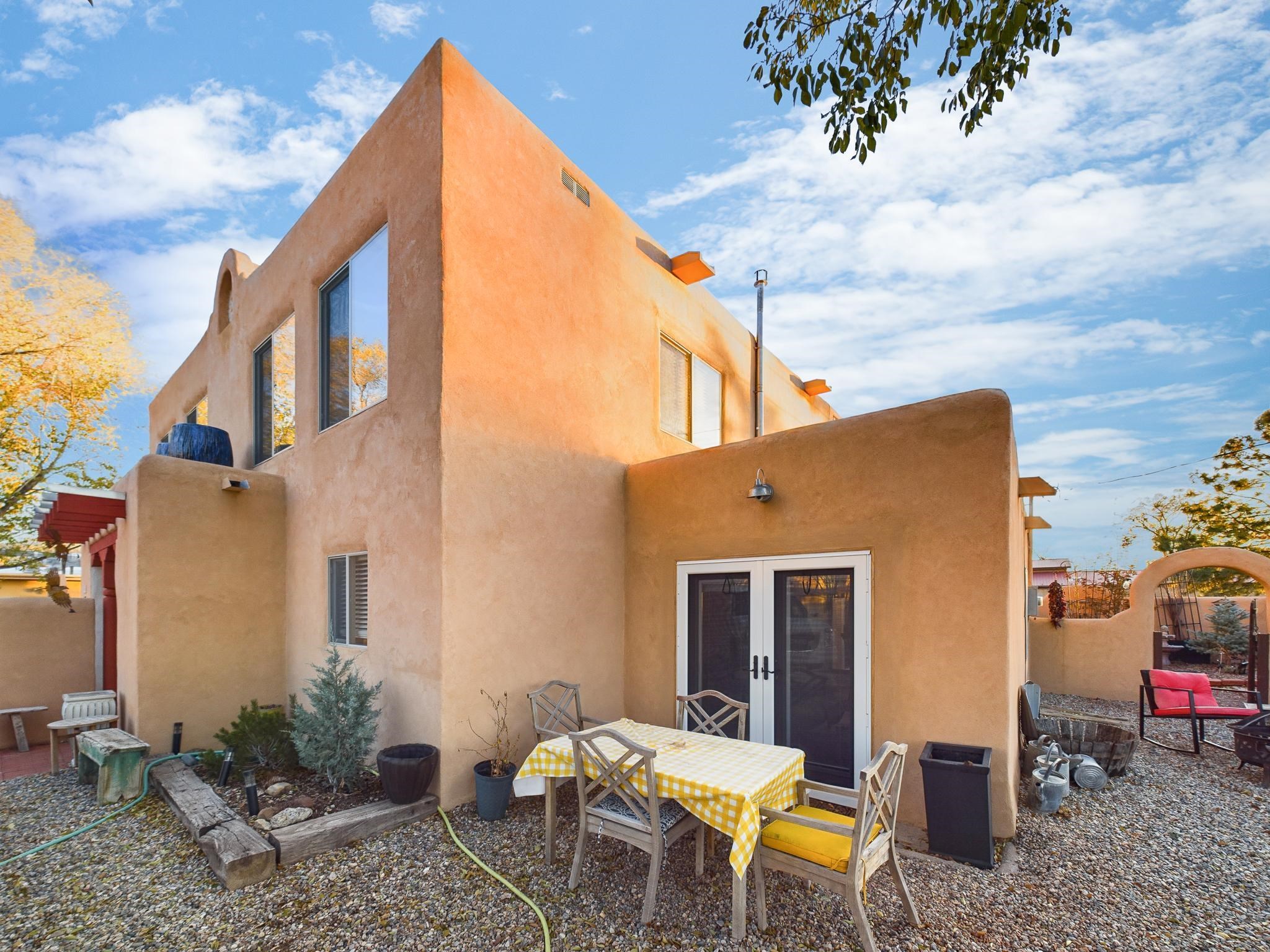 316A Don Fernando St