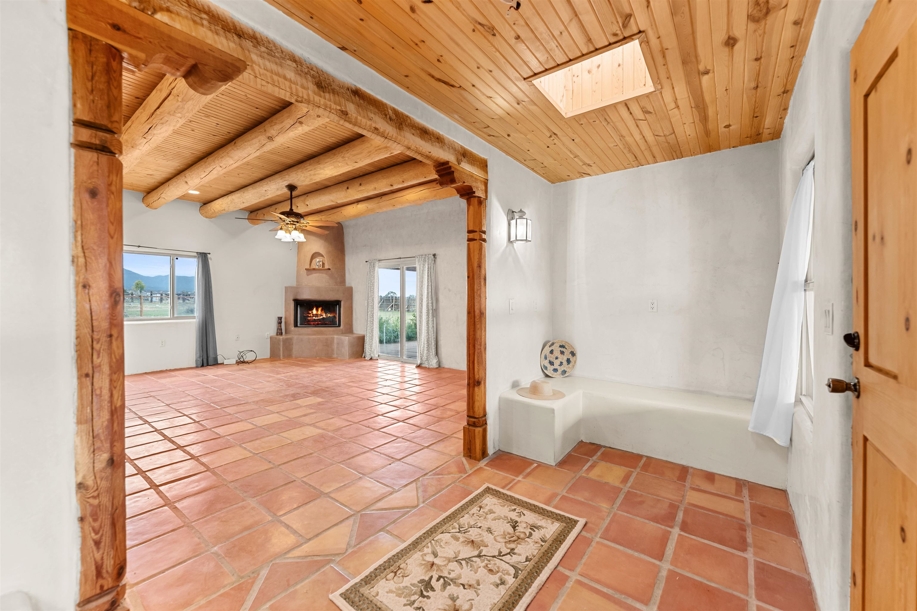 137 West Romero Road