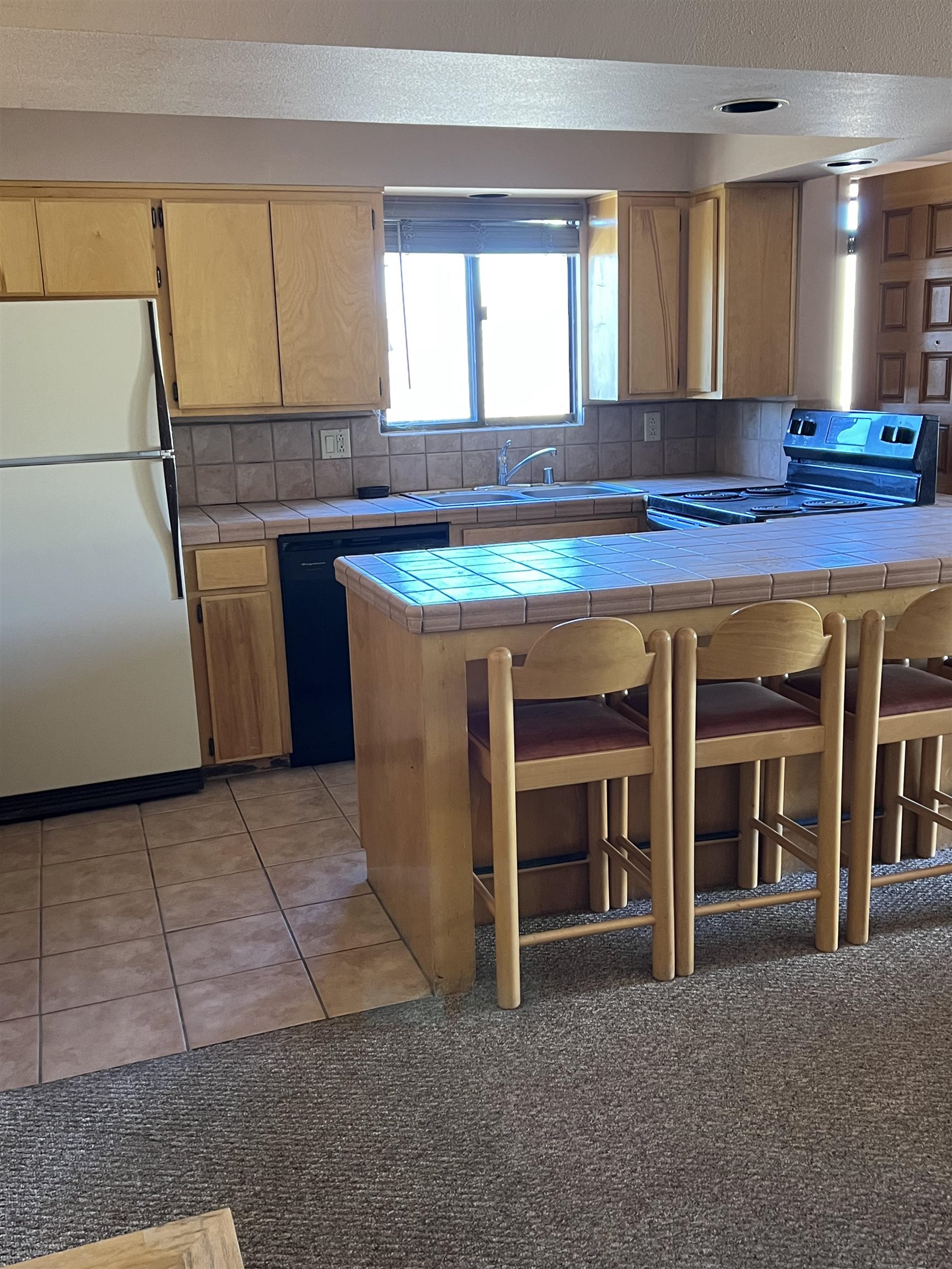 9 Comanche Court Unit: 227/228