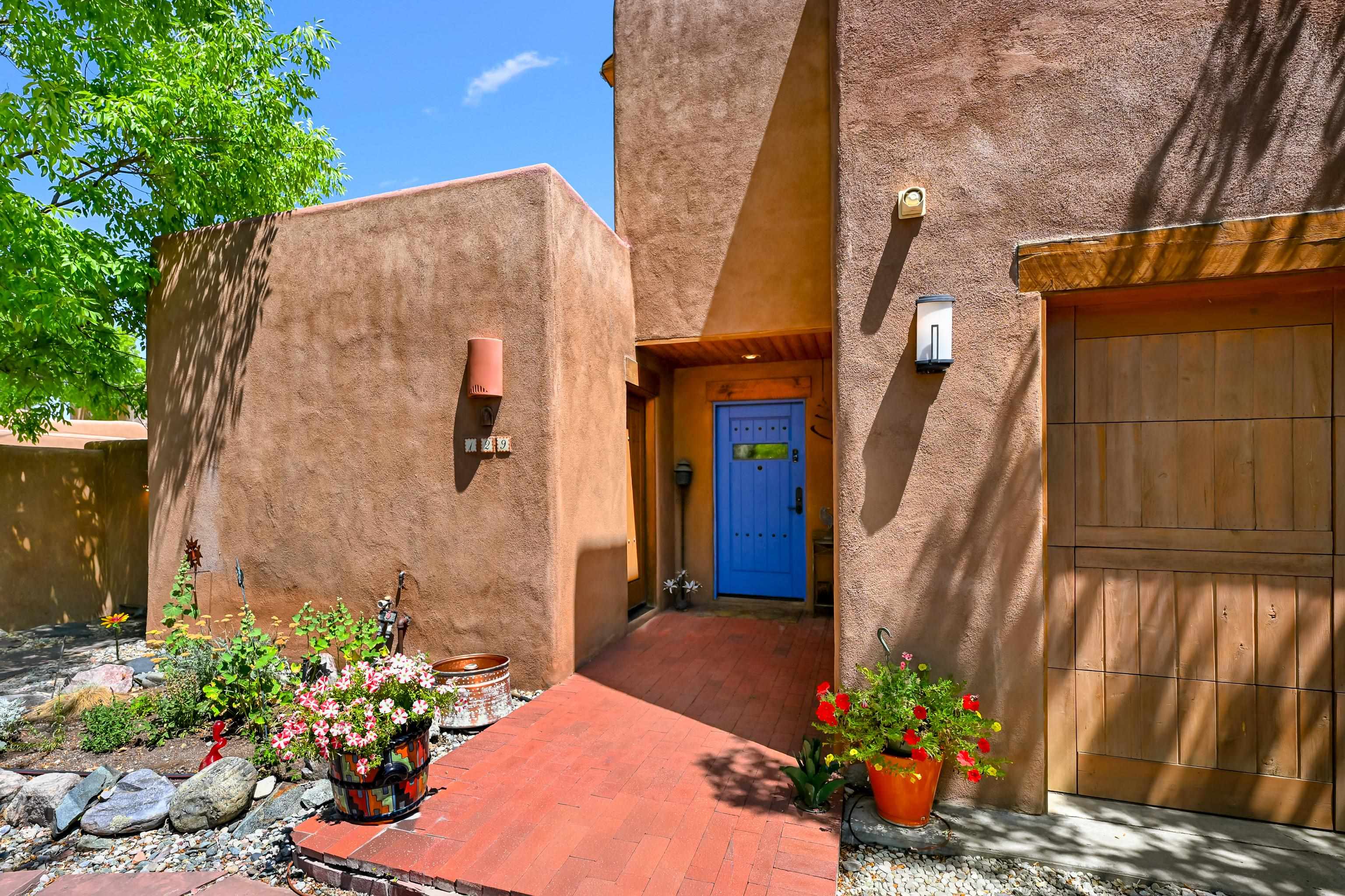 129 San Antonio St