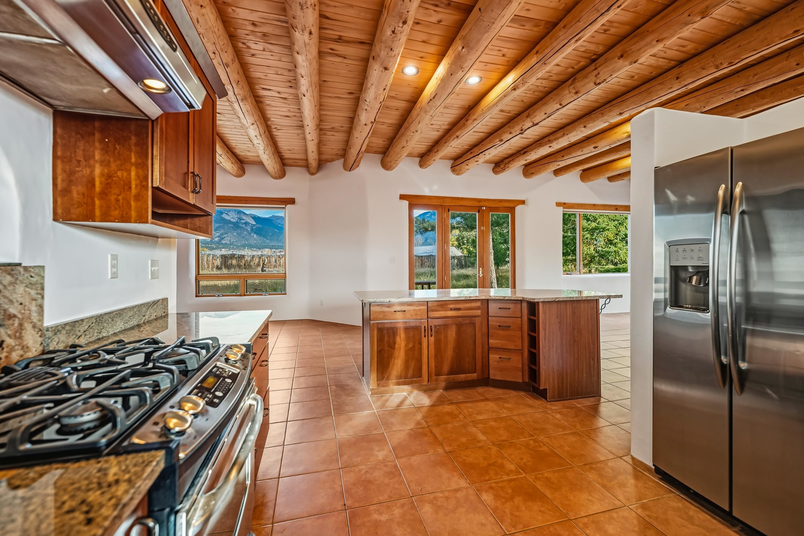 9 Desiderio Rd
