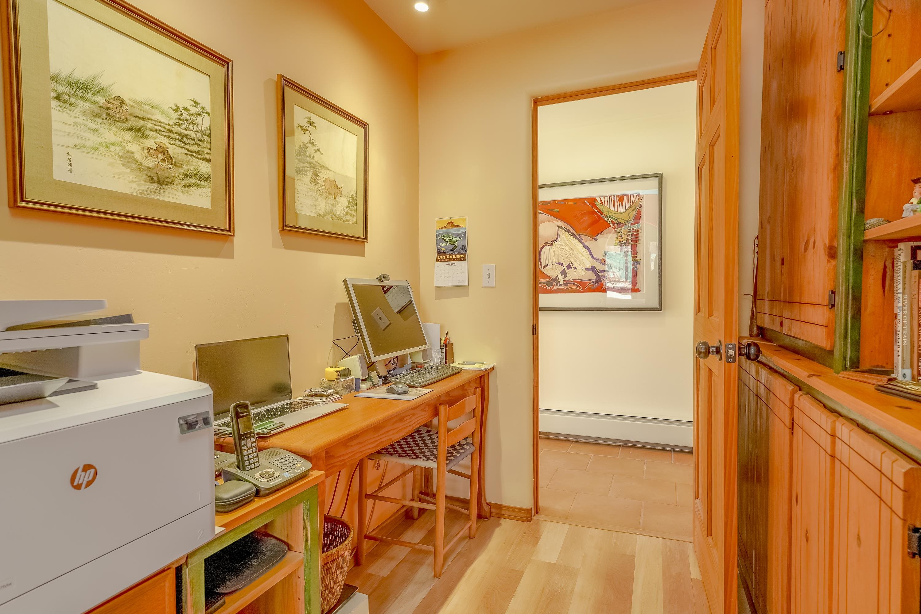 525 La Lomita Unit: H