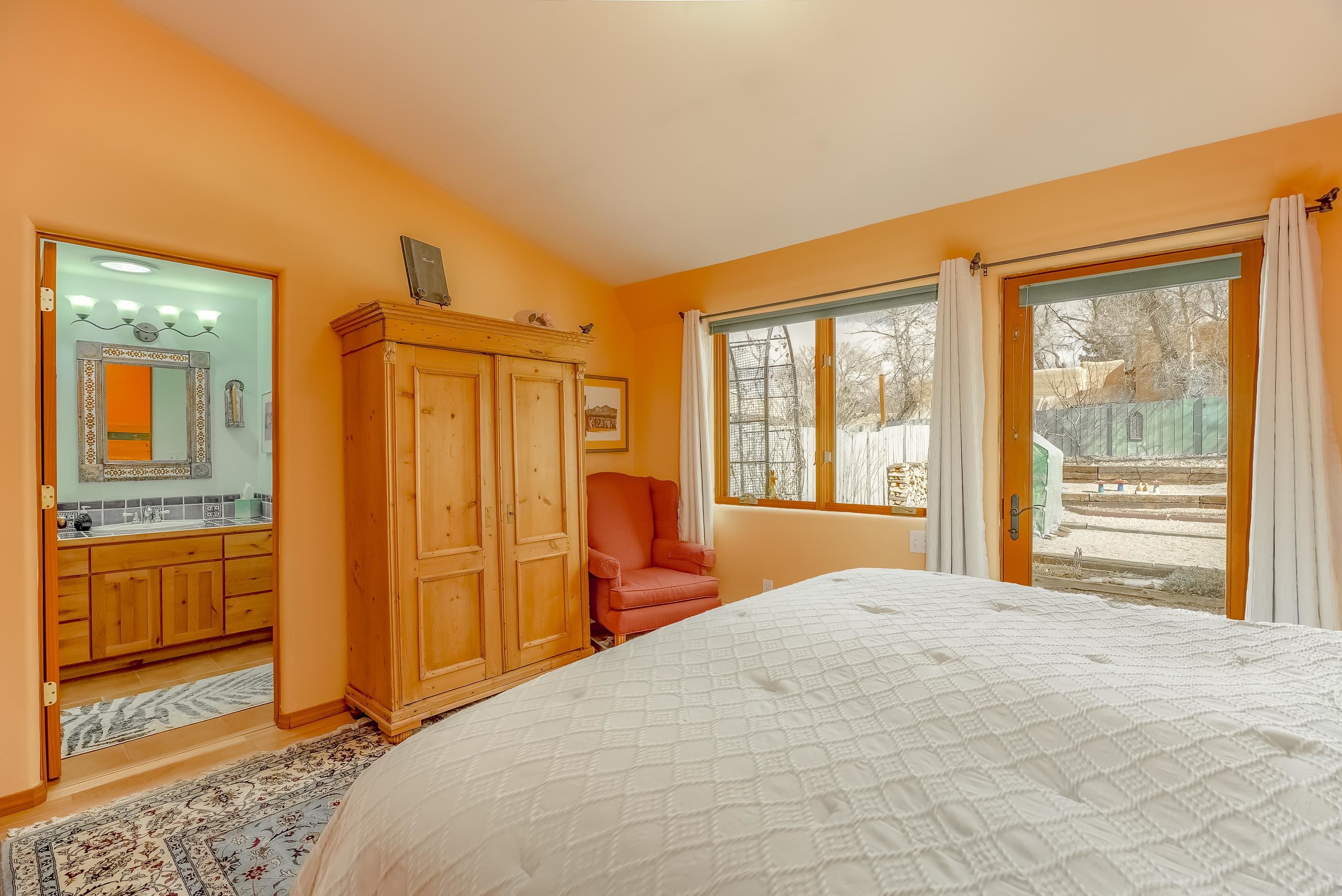 525 La Lomita Unit: H