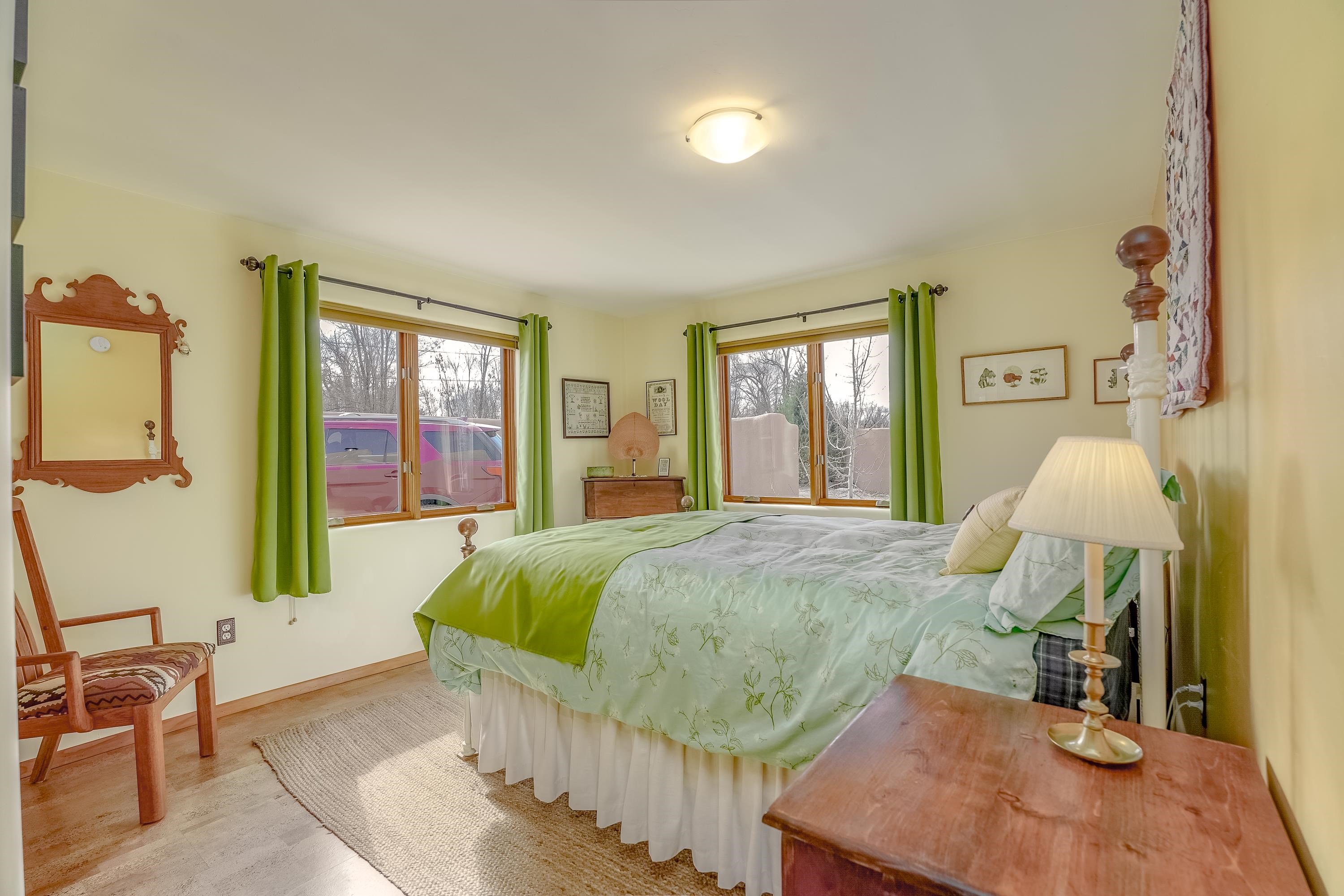 525 La Lomita Unit: H