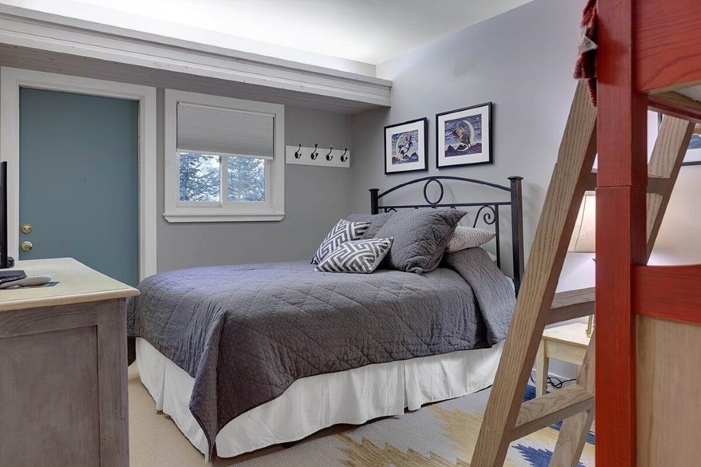 35 Firehouse Road Unit: 4