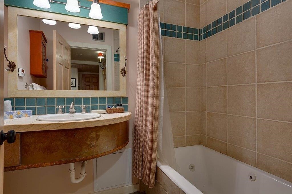 35 Firehouse Road Unit: 4