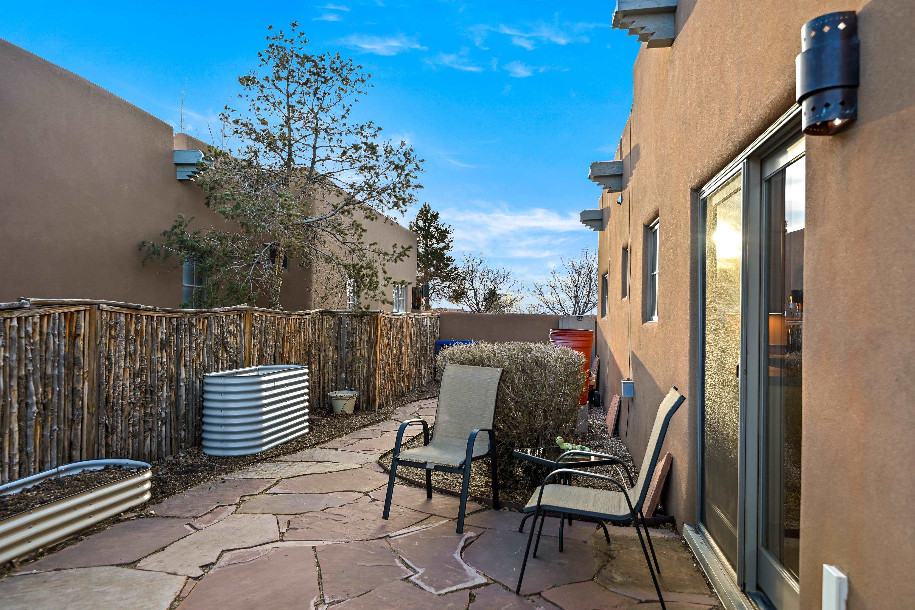 1040 Calle Palomita Unit: 11